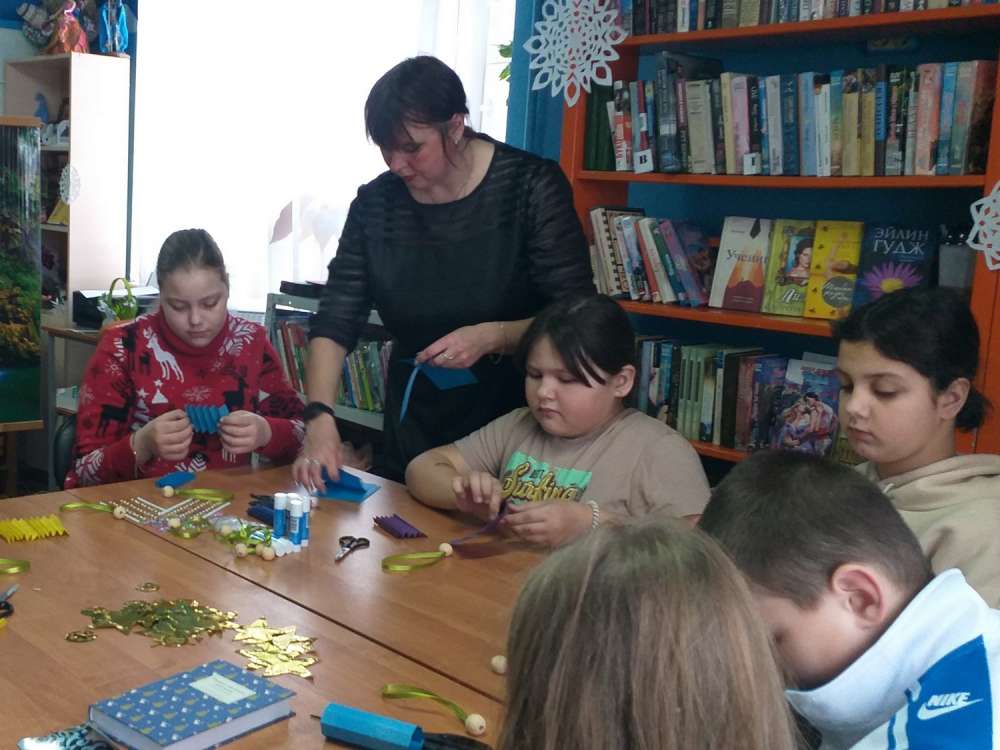 РОЖДЕСТВЕНСКИЙ АНГЕЛ В «УМЕЛЫХ РУЧКАХ»