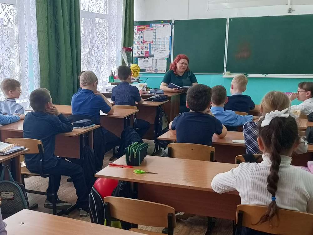 «ЧИТАЕМ ДЕТЯМ О ВЕЛИКОЙ ОТЕЧЕСТВЕННОЙ ВОЙНЕ»